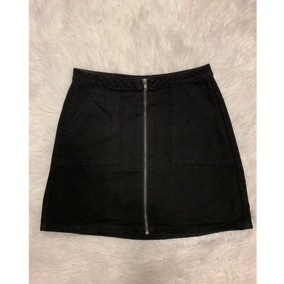 refuge Dresses & Skirts - Black Front Zipper Mini Skirt